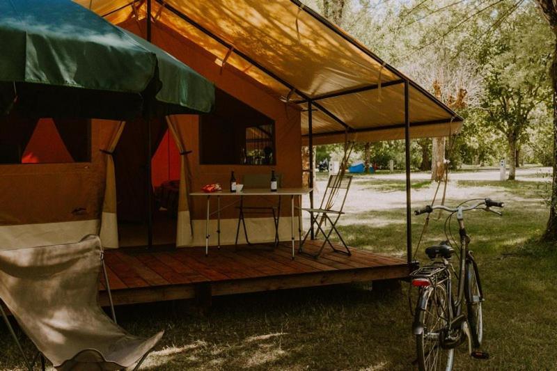 Camping Onlycamp Les Deux Rives ラニオン エクステリア 写真